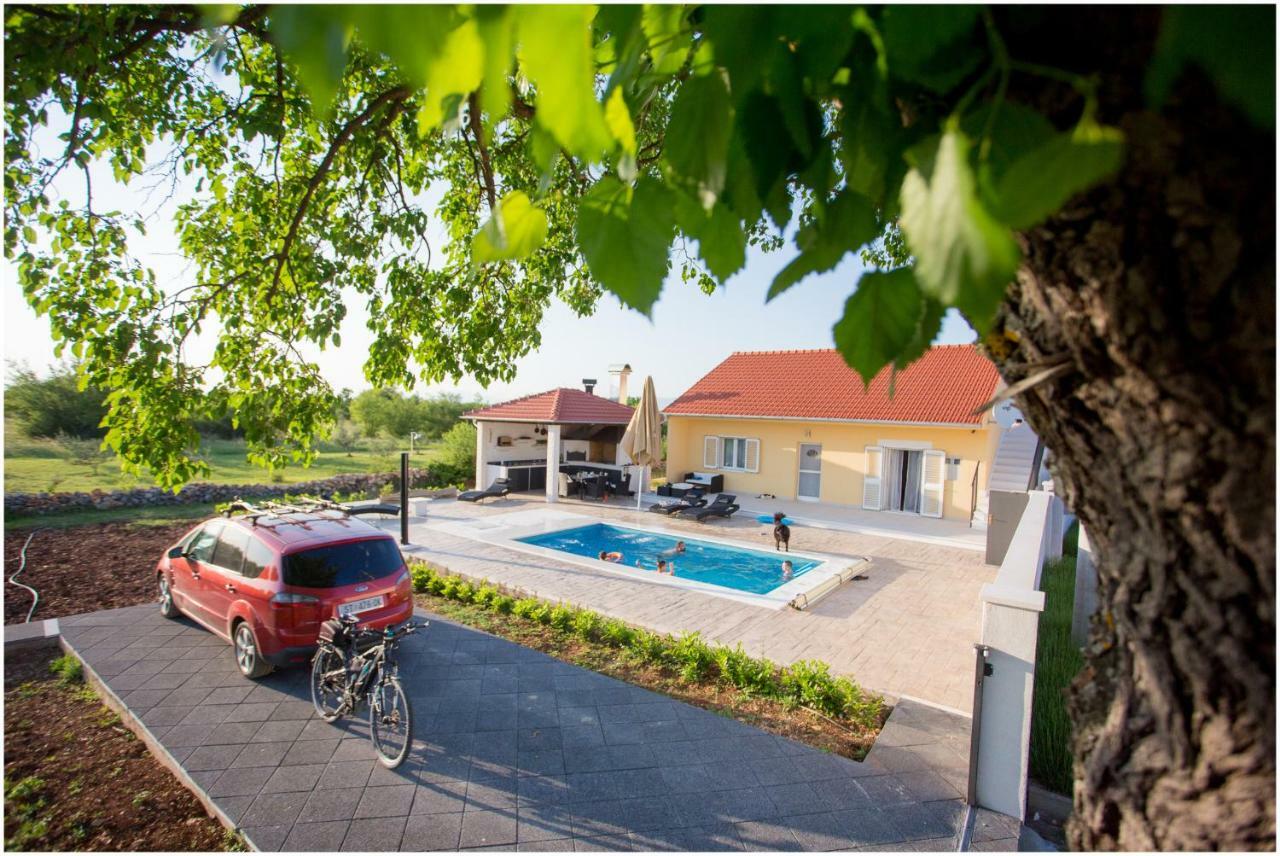 Hotel House Mellifera Razvode Esterno foto